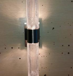 ribbed glass wall lamp